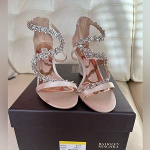 Badgley Mischka Womens Beige Embellished Bennet Round Toe Wedge Zip-Up Size 7